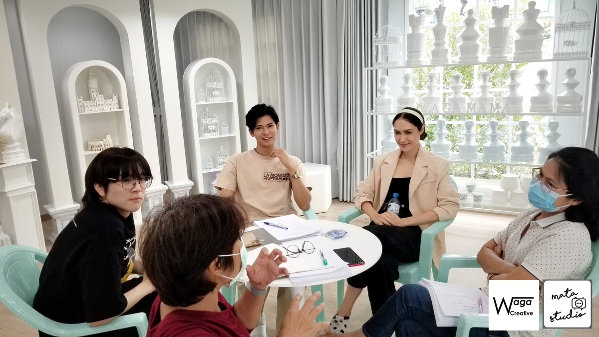 WaGaCreative's tweet photo. Workshop Day-4 ณ วากะ มาตาสตูดิโอ กับการเรียนการแสดงและการเข้าถึงตัวละครของ 1 คุณหมอMed 👩‍⚕️ กับ 2 หมอExtern นักศึกษาแพทย์ปี6 👨‍⚕️ ใน Make a Wish #ภารกิจนายเทวดา เดอะซีรีส์ 🏥💉💊
วันนี้กลุ่มนี้ 3 คน คือ ริด้า โกะ และ ภณ 
ฝากติดตาม #ภารกิจMakeaWish และส่งกำลังใจให้นักแสดงกันด้วยค่ะ✌ https://t.co/RbjGEFBd5v