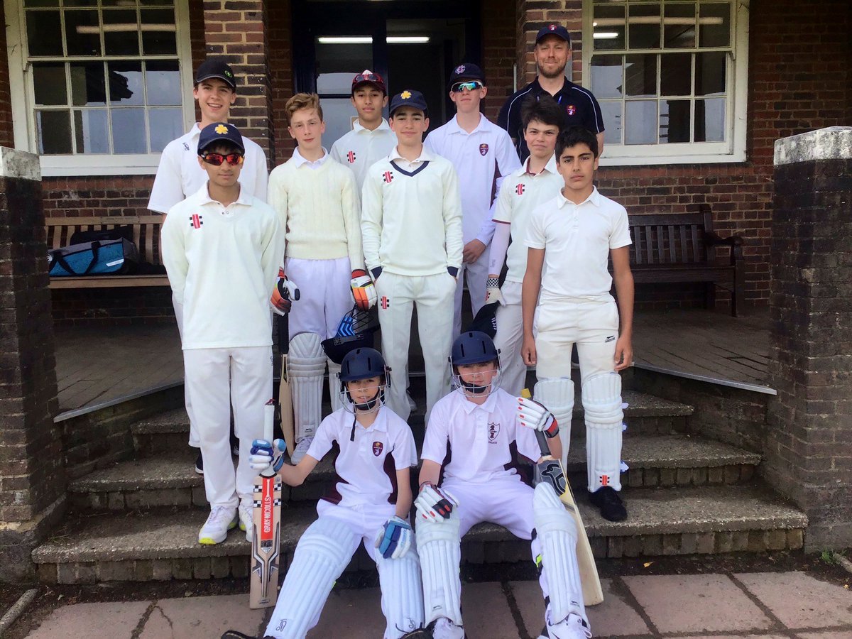 HighgateSpEx's tweet photo. It’s Saturday and you know what it’s time for… School Sport! Great to see our U13, 14, and 15 #HighgateCricket boys ready to play against @EnfieldGrammar Good luck to all players 🏏☀️ https://t.co/ndrt94k6XB