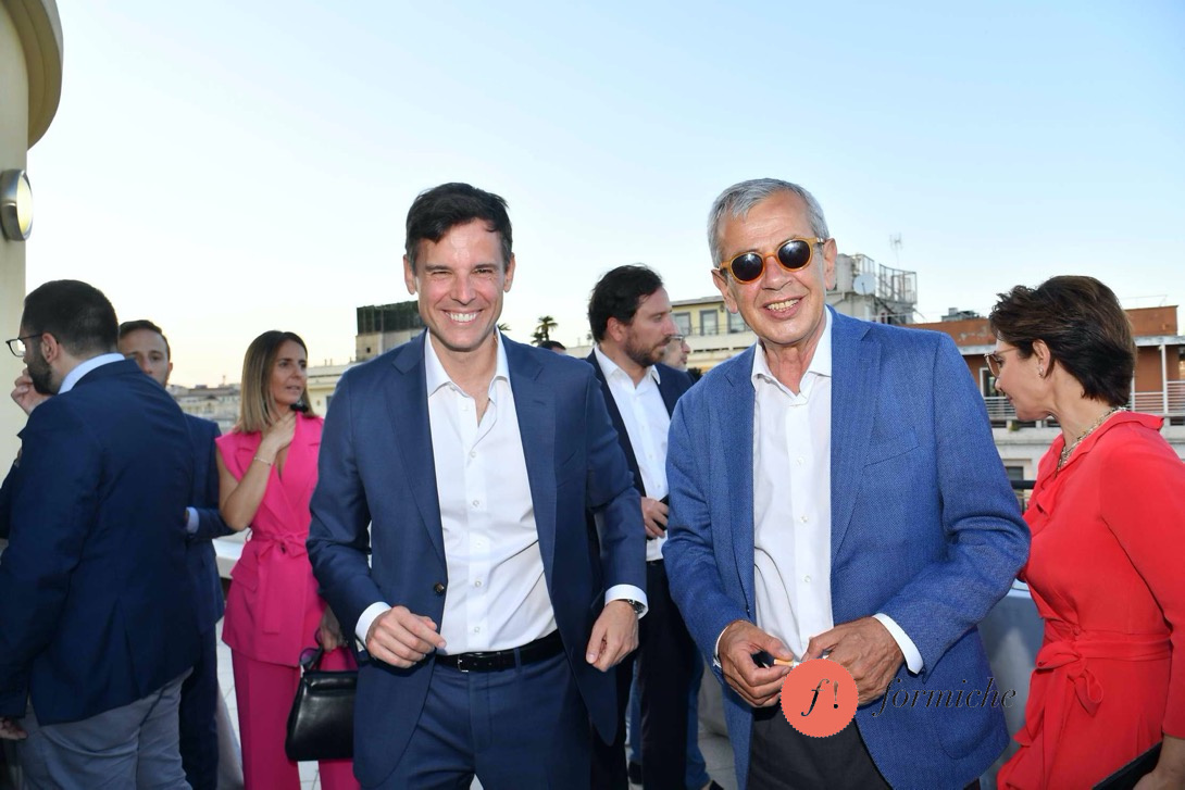 formichenews's tweet photo. #Chatpower. Velardi riunisce comunicatori e lobbisti. 

📸Foto di Pizzi ⬇️

🔗 https://t.co/9Jn9lcWAIY https://t.co/rjqDpMEjfn