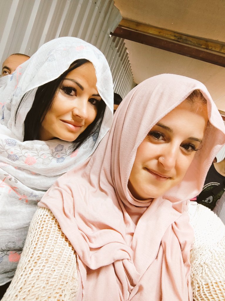 solcunit's tweet image. Avui el nostre #equipdocent visita el #lamesquitablava i altres indrets emblemàtics de la cultura de #Turquia #MCAEA #Aprendredelescooaqueapren @EplusCatEdu @yolandavg10 @profeinfluencer