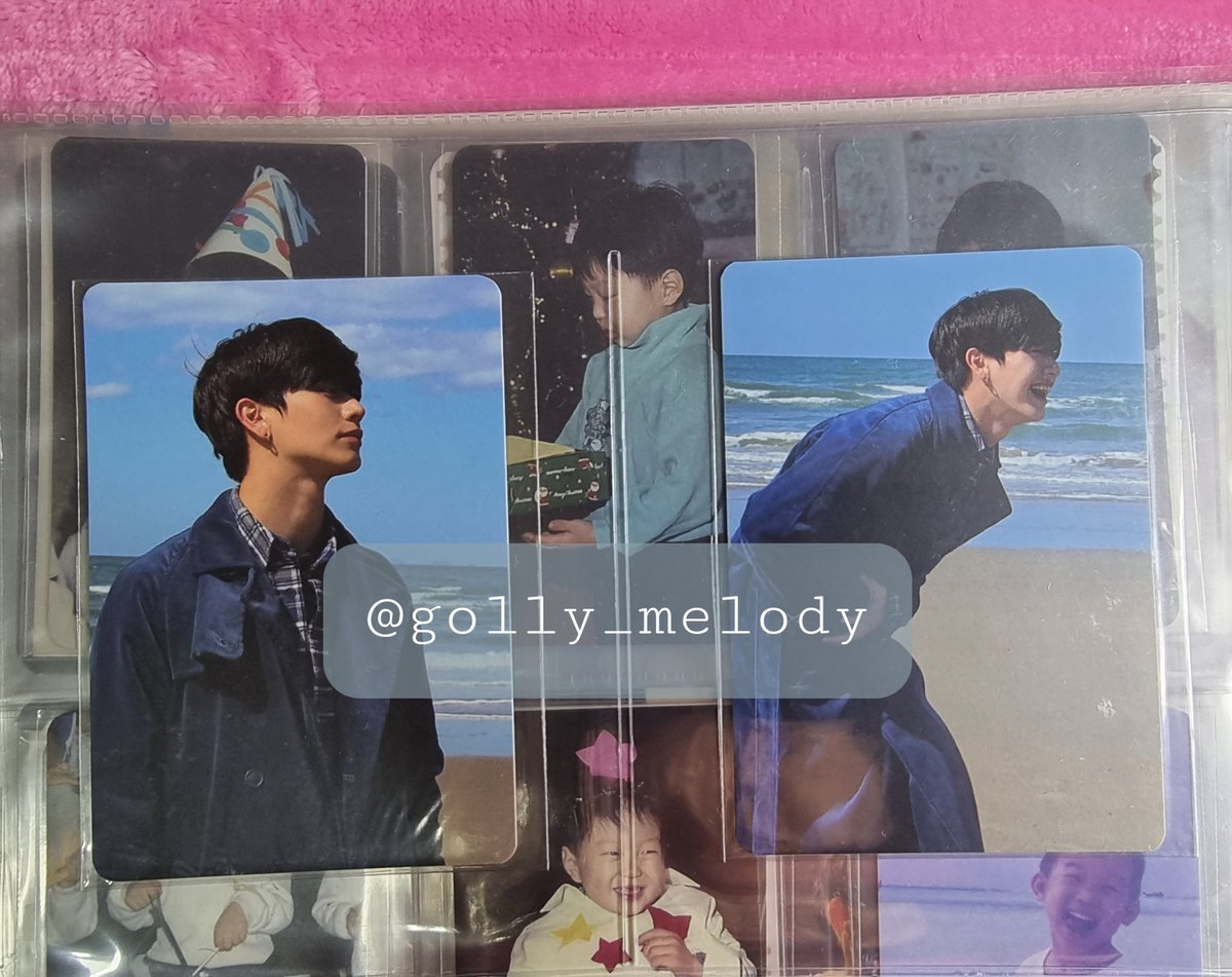 golly_melody's tweet photo. IC/WTS/LFB
#BTOB #HourMoment albums with complete all member inclusions
-Hour and Moment version album pb and cd
-all member inclusions:
12 adult pcs 
12 baby pcs
12 postcards
Note: Eunkwang was in the military when this album was released that's why the inclusions are only ot6 https://t.co/pfdDGDG8X8