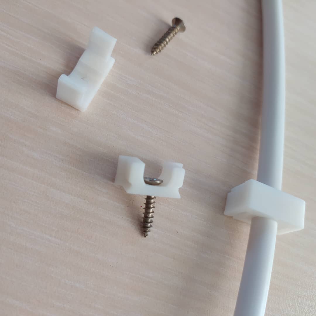 funpircom's tweet image. Printable cable holder to eliminate cable clutter. It is useable for 7.5mm-8.5mm outer cable diameter. 
Download and print now 👍funpir.com/index.php/list…

🟣 Fun your print!
✅ Register right now.
🆓 First three 3D models are completely free.

#funpir #printable #cableholder