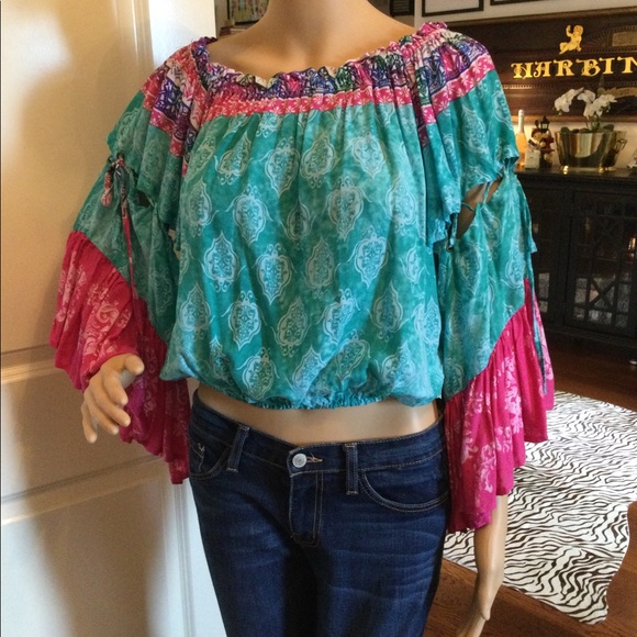 IQ43702641's tweet photo. So good I had to share! Check out all the items I'm loving on @Poshmarkapp from @newposhers1 #poshmark #fashion #style #shopmycloset #beverlyhillspoloclub #surfgypsy #vanheusen: https://t.co/Zg7IFEzzZR https://t.co/jJuXHN1Y8d