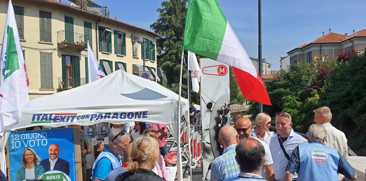 Gianluigi Paragone tweet media