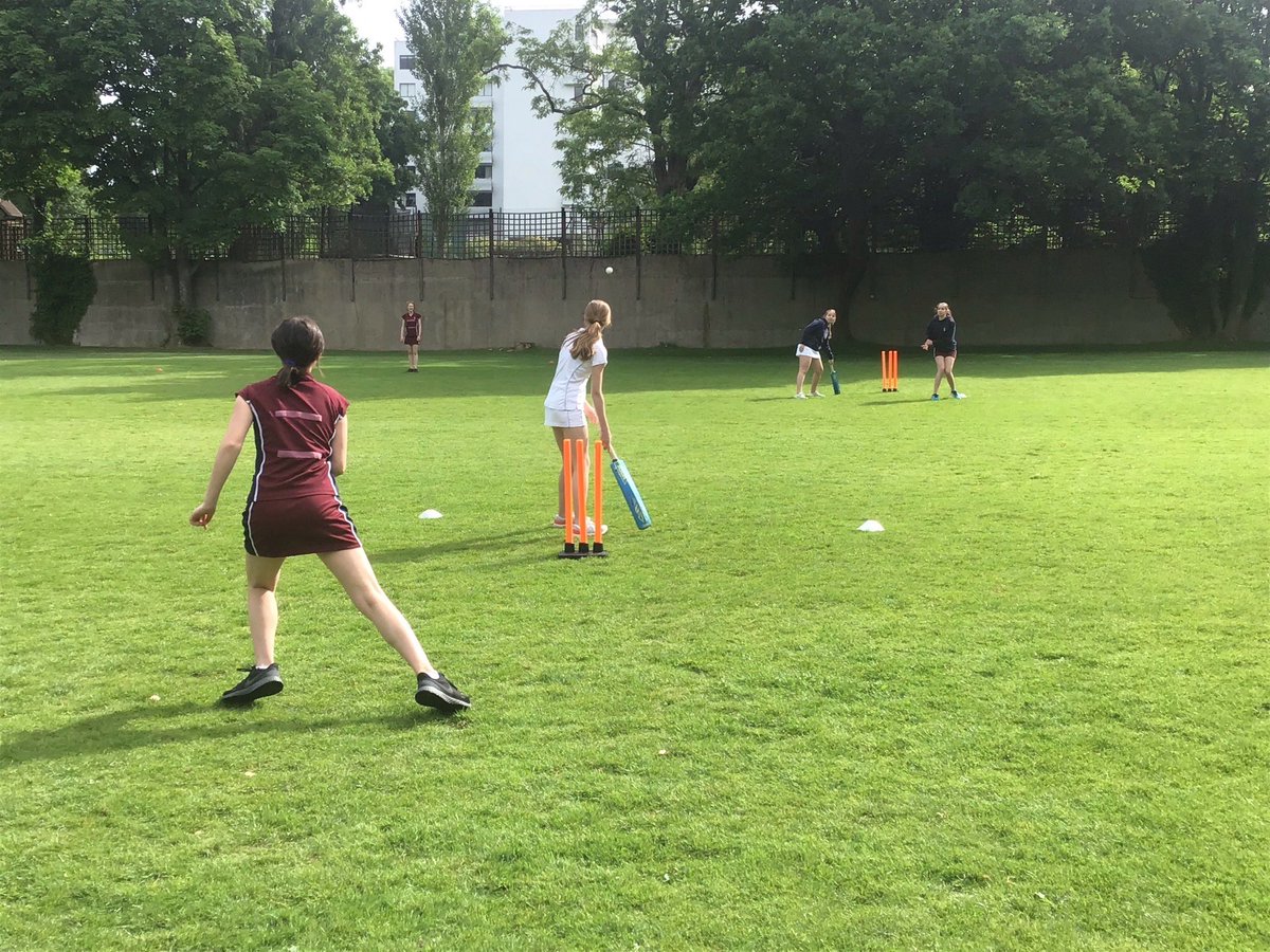 HighgateSpEx's tweet photo. Next up: U15 & U14 Girls #HighgateCricket at home v FHS 🏏☀️ https://t.co/vZk4Kk0hpF