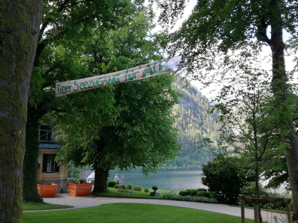 Breaking News:
Besetzung der Villa des russischen Oligarchen Igor Schuwalow am Attersee