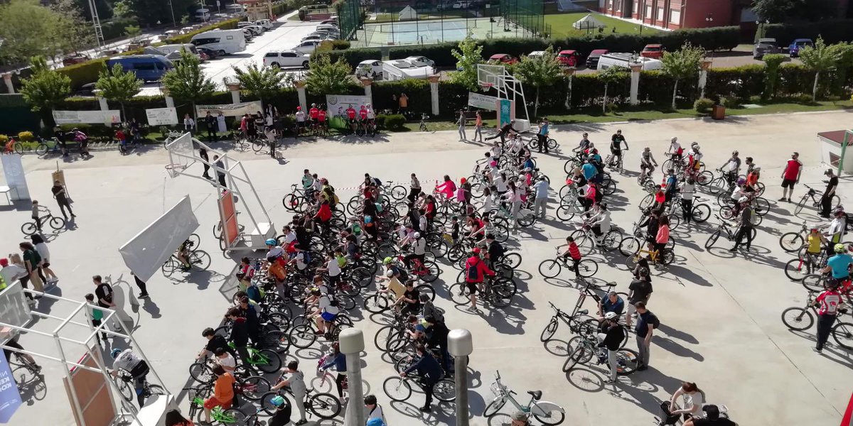 Doğa Koleji farkındalık yaratmaya devam ediyor. Bursa Özlüce Kampüsümüzün bu yıl 6.sını düzenlediği “Doğa İçin Pedal Çevir” projesi Lösemili ve Kanserli Çocuklar için Löder’le birlikte gerçekleşti. #dogaiçinpedalçevir #lösemiliçocuklarımıziçinpedallıyoruz 
<a href="/NiluferBel/">Nilüfer Belediyesi</a> <a href="/NKKonsey/">Nilüfer Kent Konseyi</a>