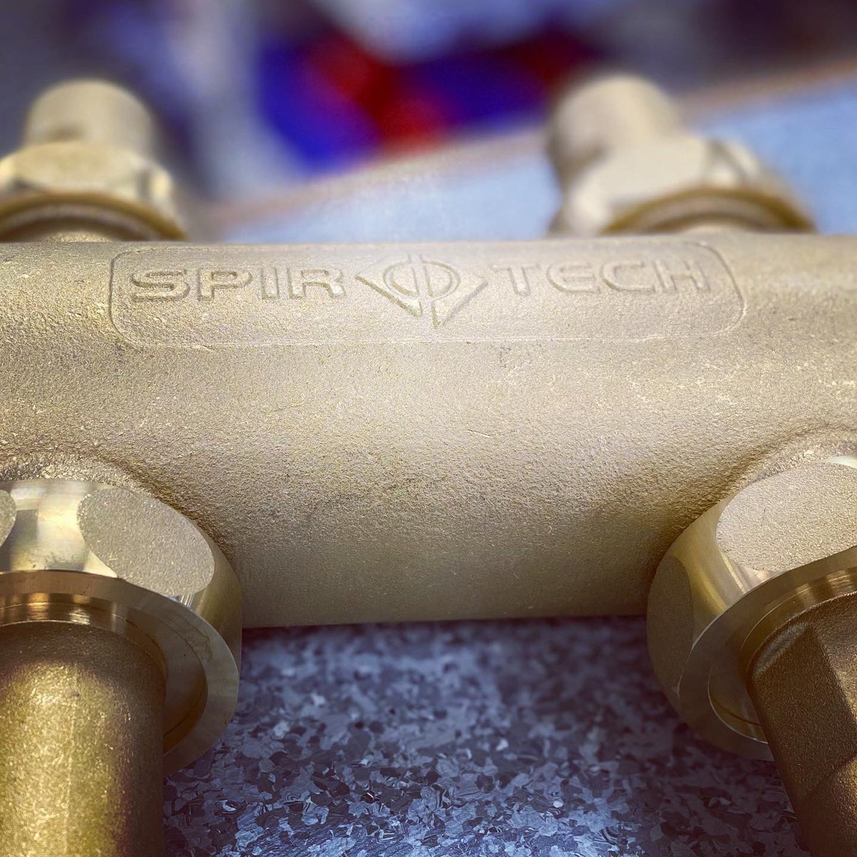 TurnbullsRob's tweet image. SpiroCross AX Dirt Separator &amp;amp; Deaerator with Hydraulic Balancing. Available with G1, G1.1/4 and G1.1/2 Connections, and optional Insulation Jacket 💙💛

@SpirotechUK @TurnbullCoLtd  #SpiroTech @BoilerSpares #CommercialHeating
