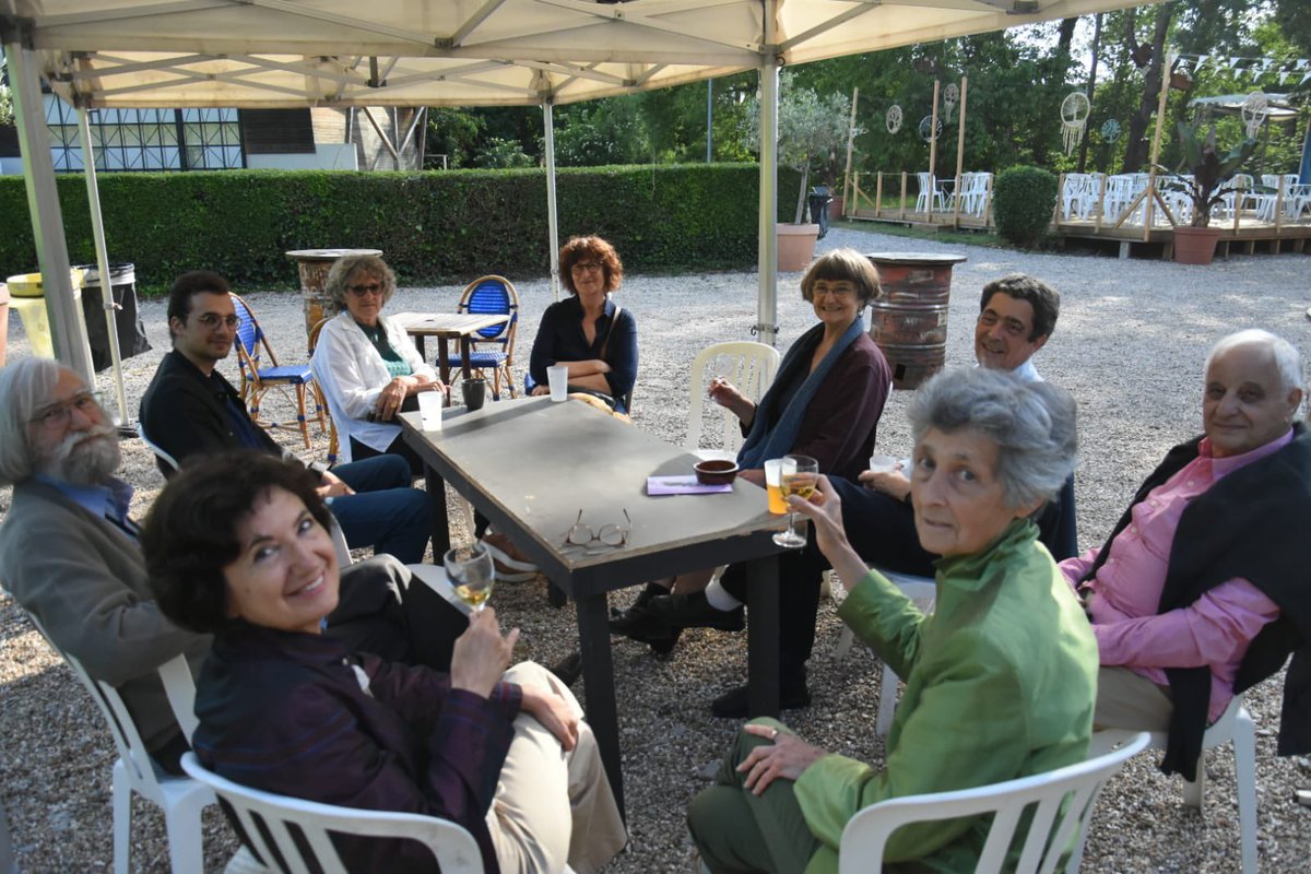 Val-de-Reuil tweet media