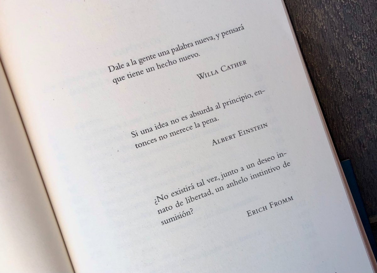 randomhouse_es's tweet photo. Con estas citas abre #ElTodo de Dave Eggers, una novela que nos invita a pensar nuestro tiempo.
🔗 https://t.co/lrMb0fh2Gn
📚 #LaMejorLiteratura https://t.co/Lt9x7N4iH6