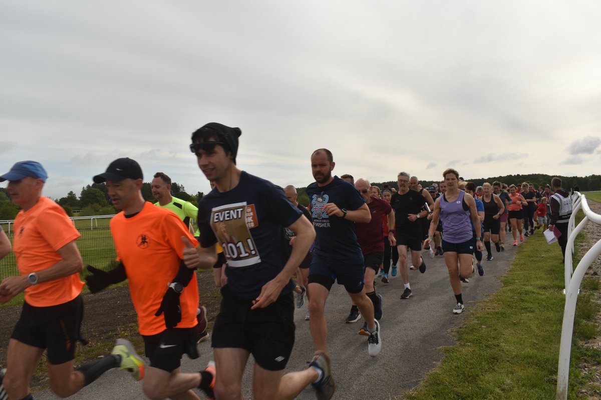 LCityFoundation's tweet photo. We had a great time this morning at Market Rasen Parkrun meeting all the runners and telling them about the Lincoln City Half Marathon!
Looking to enter this year?
https://t.co/pBPTlNAMTs
#ParkrunTakeover #MarketRasen #ImpsHalf2022 @Curlysathletes @parkrunUK https://t.co/yxhgcnK59Y