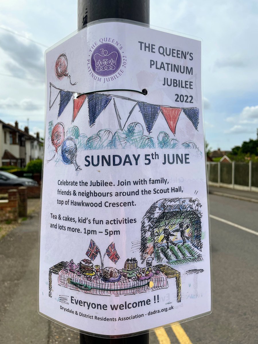 Come and join our ‘Queen’s Platinum Jubilee’ Celebrations on Sunday 5th June 1-5pm at the Scout Hall (St Francis Hall) at the top of Hawkwood Crescent. 
It’s free but donations will be greatly appreciated! We are also looking for volunteers to bake cakes and help out on the day!
