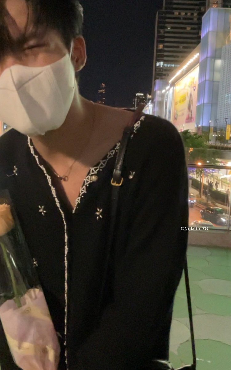 nutnini78's tweet photo. ม้าดดดดน่ารักที่สุดเลย ดีแค่ไหนฟ้ามืดถ้าสว่างแสงแดดจะส่องผิวม้าดผุดผ่องออร่านางฟ้าจะกระจุยกระจายแค่ไหนเนี่ย อย่าเข้ามาใกล้เขิลคนสวย
#SmartWattana
#MondMartXLEDMBKProject https://t.co/H5DWy6MUHP