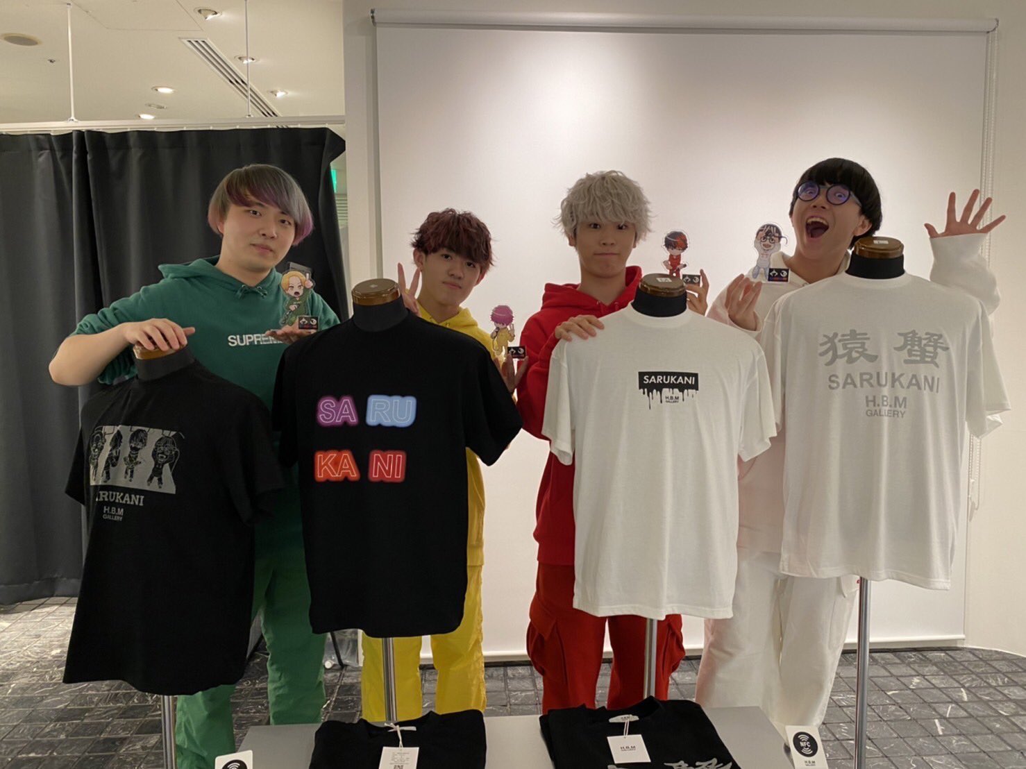 HBM gallery ヒロアカコラボパーカー 爆豪勝己 www.lram-fgr.ma