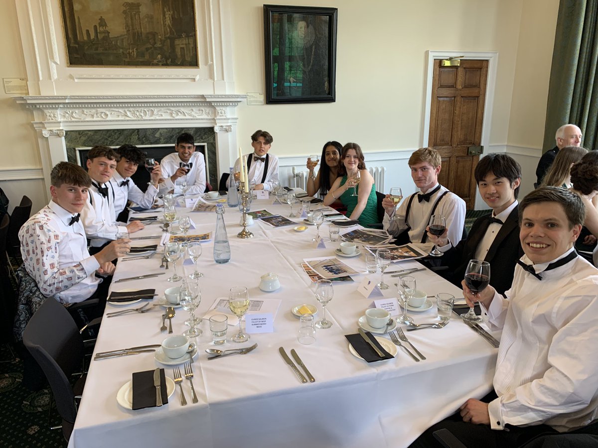 A lovely evening at Madingley Hall with the UVI leavers of the Day Houses <a href="/LeysBisseker/">Bisseker House</a> <a href="/LeysBarker/">Barker House</a> Great to share a table with fellow Barrettonians one final time Χαιρετε!