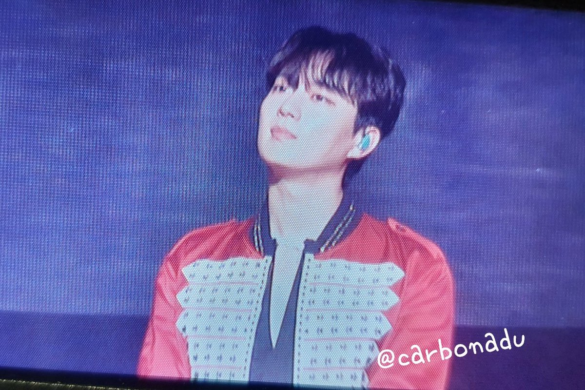 CARBONADU's tweet photo. 반갑고 행복했어 ㅠㅠ https://t.co/Px4bh8bIRJ