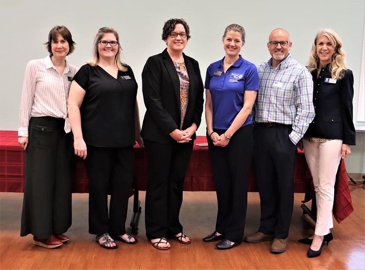 KindSby's tweet photo. Our community (the lower shore) is blessed to have many non-profits doing great work. Two big ones are @unitedwayles and @communityfoundationes, who work so well together. #OurCommunity #MeaningfulCollaborationisKind ๐ธ: Martin Hutchinson https://t.co/o1pEcD7zMc