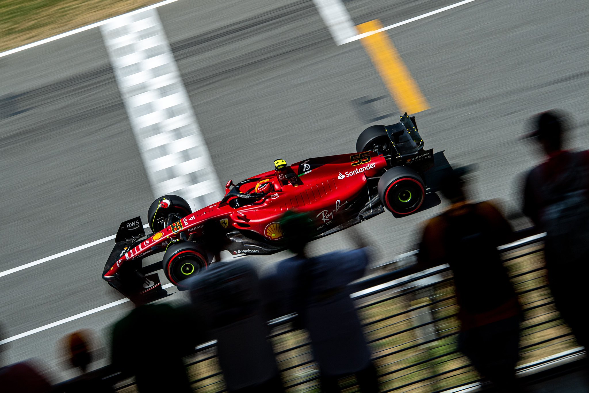 Формула 1 испания gran prix 1988. Ф1 2022 феррари леклер. Formula one world championship 2022. Формула 1 гран при испании 2021. Феррари ф1 2024 майами.