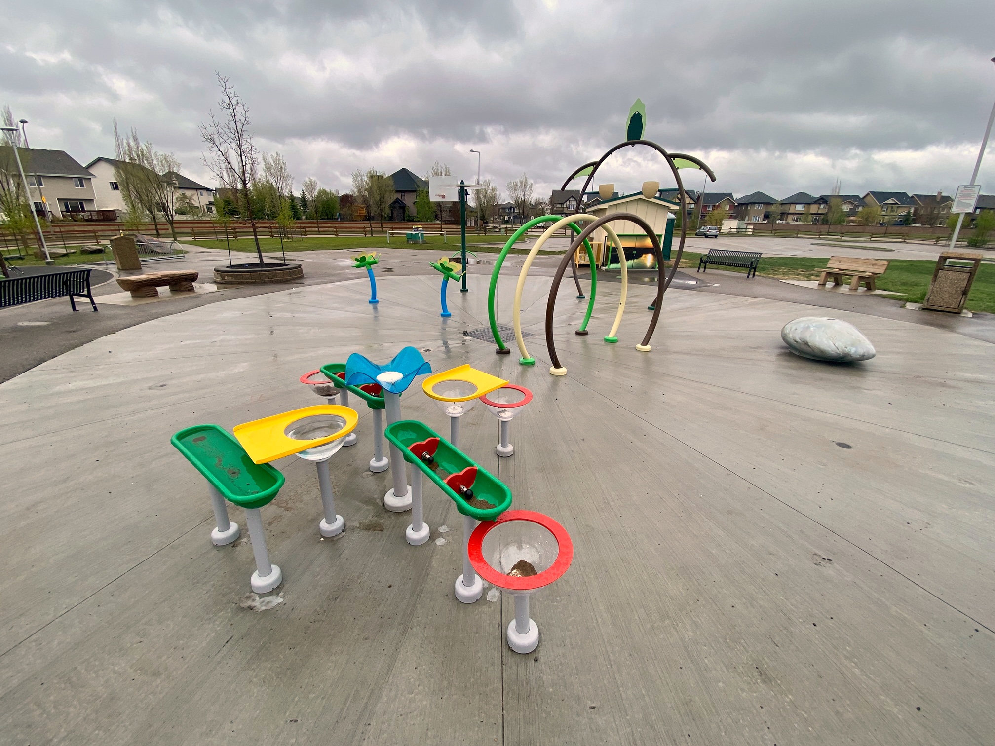 City of Edmonton on Twitter "🌊 Summer is coming in with a splash 🌊 The majority of spray parks