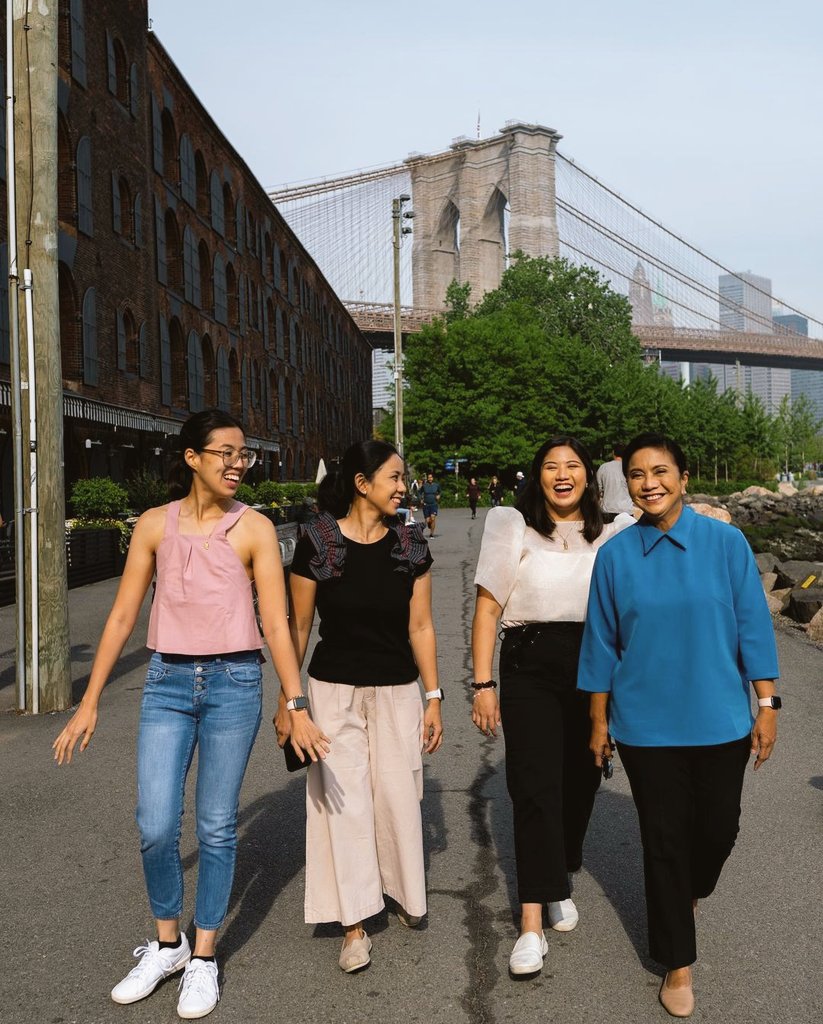 joferlynrobredo's tweet photo. NYC 🗽 https://t.co/6oEOzQ6aOD