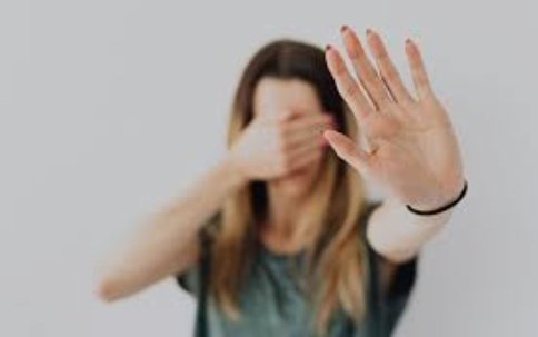 Sabe que pasa cuando los gobiernos nos fallan con políticas públicas? Son los activistas y las asociaciones civiles los que terminan haciendo la función y con sus propios recursos.

En estas últimas semanas hemos estado hablando de Desaparecidas, por diversas causas, una de estas