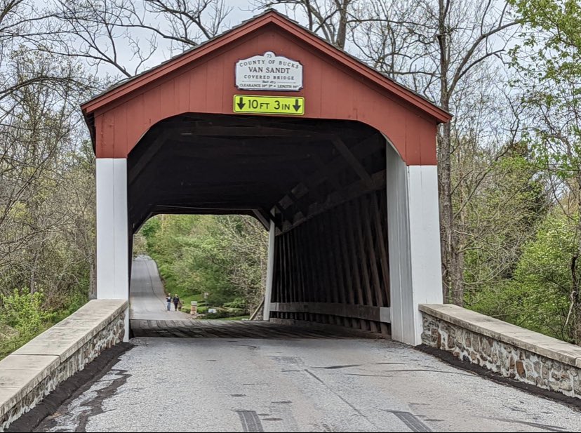 New article out! 5 urban legends that show Pennsylvania’s grim history! Shown in the picture is the Crybaby Bridge which is rumored to be home to a murder-suicide. #urbanlegend #pennsylvania #crybabybridge #readthis #newpost