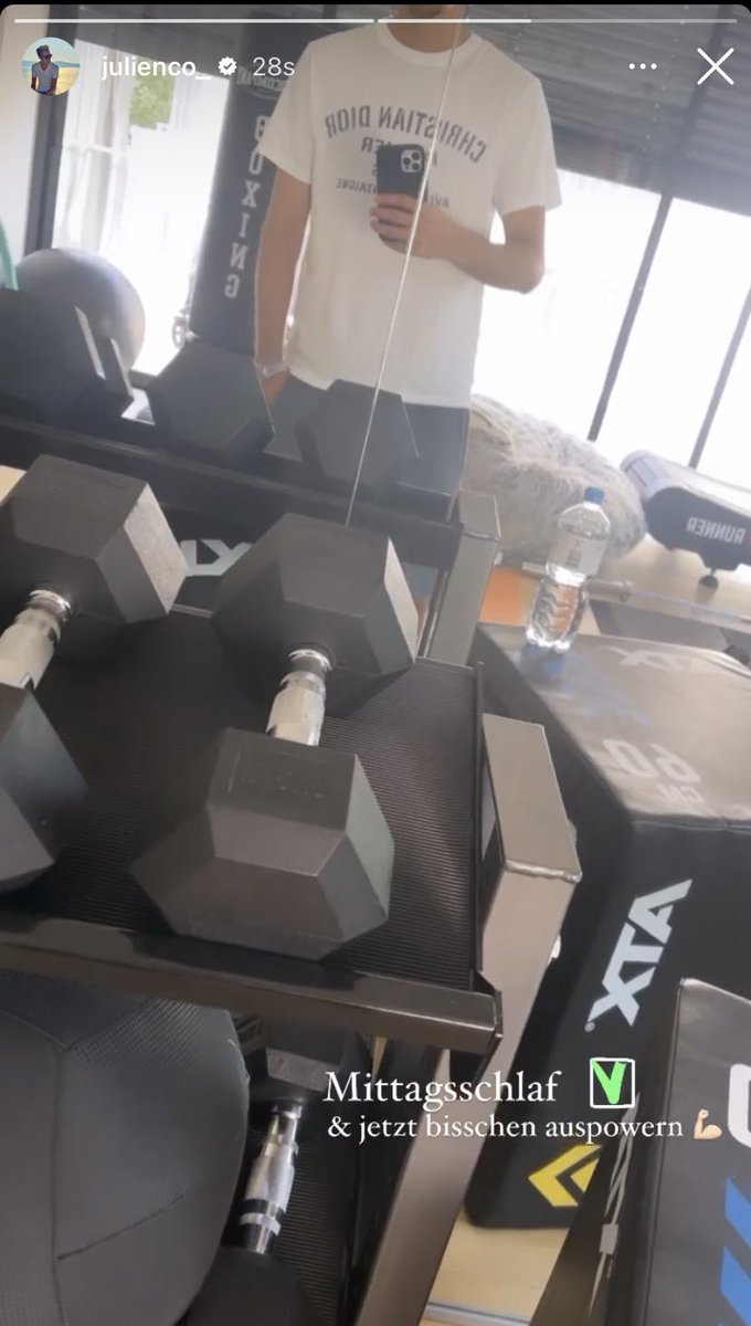 Er wird der breiteste im Gym werden🦁