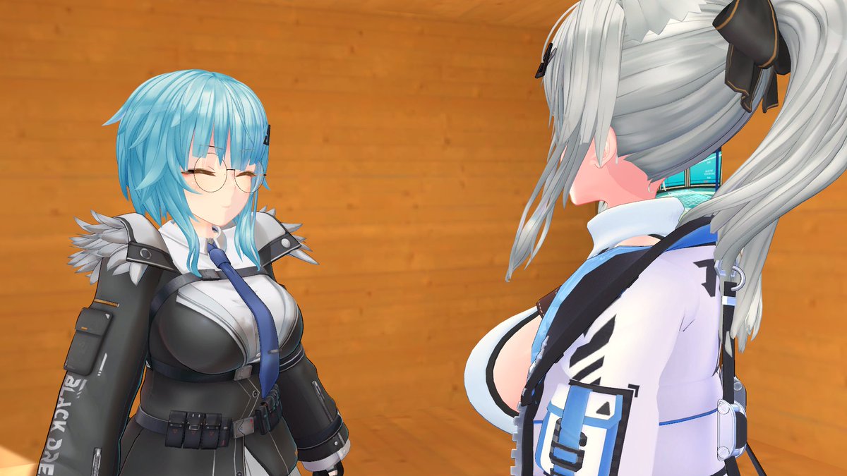 sheepさんとツーショット!(*`ω`*)
みんなで東京の動画見たり雑談したり～!
ラブさんとどろしーさんの着ぐるみ...! 