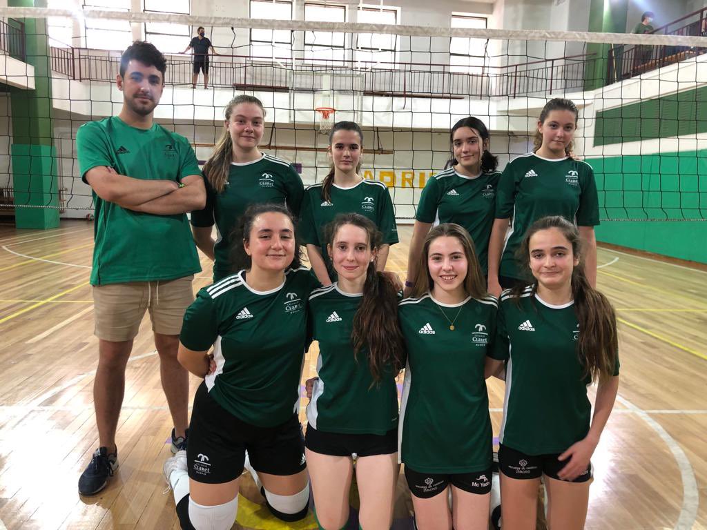 deportesClaretM's tweet photo. VL. Juvenil 2-1 SMP B. Campeonísimas de copa! ENHORABUENA!! https://t.co/iXu0zI0vM4