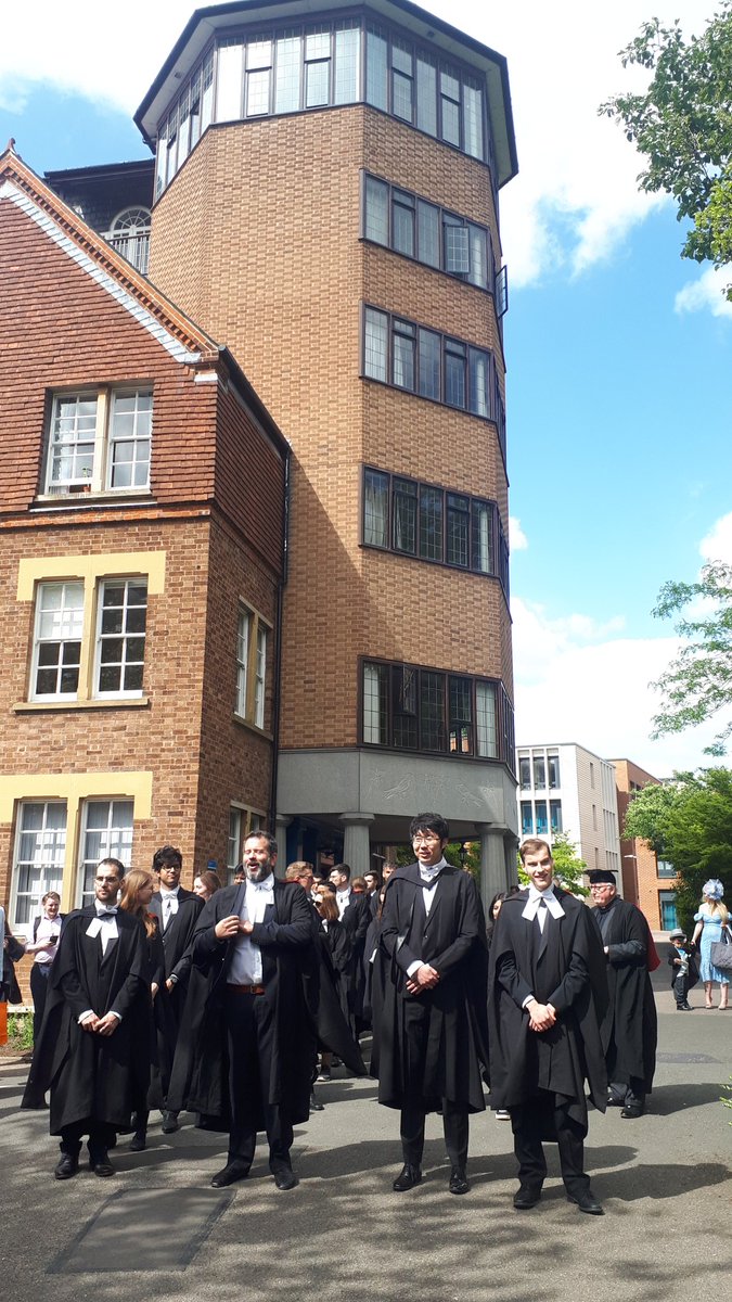 HMAArnold's tweet photo. Congratulations to all @StEdmundsCam who graduated today!

Good to welcome you back and hear of the impressive things you are now doing across the world.

#GlobalEddies #NoOrdinaryCollege https://t.co/srS7ZXrjsB