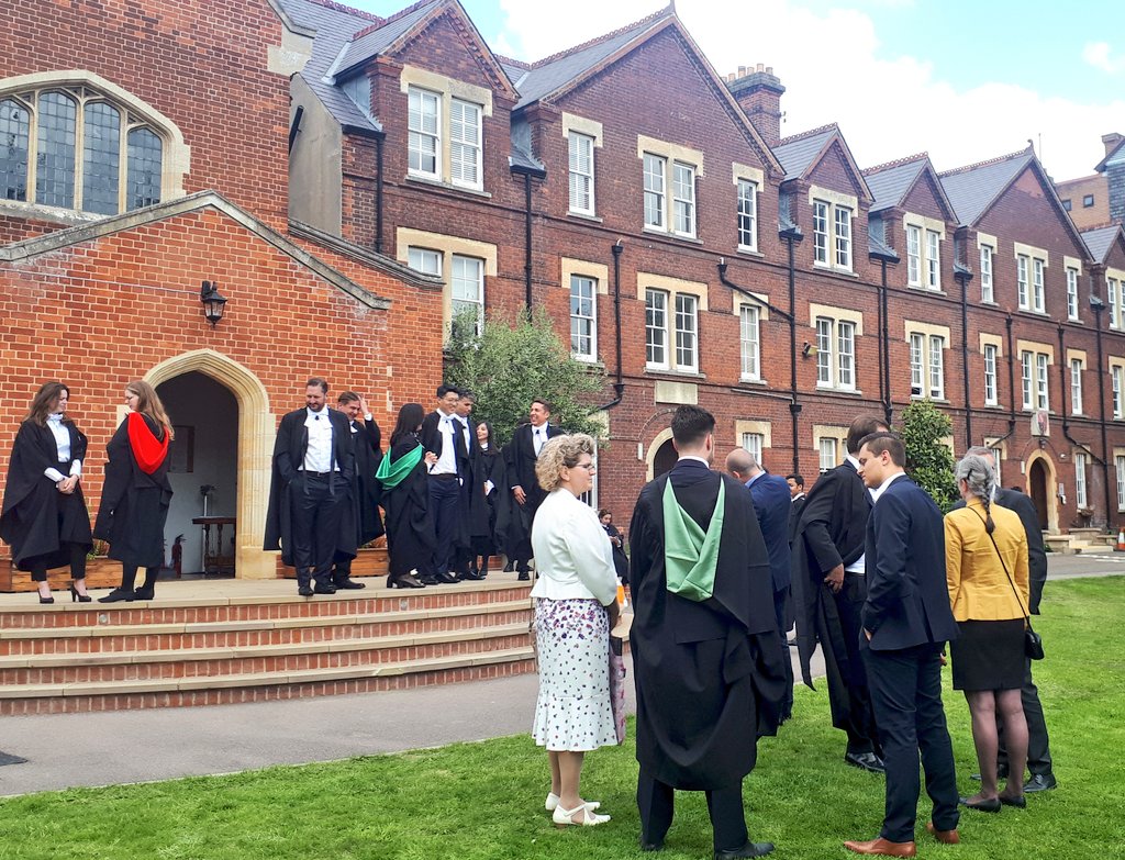HMAArnold's tweet photo. Congratulations to all @StEdmundsCam who graduated today!

Good to welcome you back and hear of the impressive things you are now doing across the world.

#GlobalEddies #NoOrdinaryCollege https://t.co/srS7ZXrjsB