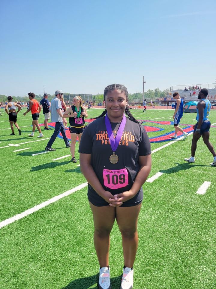 EP_Panthers's tweet photo. 🏃‍♀️🏃‍♂️ District 3 AAA Track &amp; Field Championship Update:

Amya Sopp, 6th place, discus &amp; PIAA qualifier!
Zeb Kalb, 6th place, javelin! https://t.co/aq6hzeG8ds