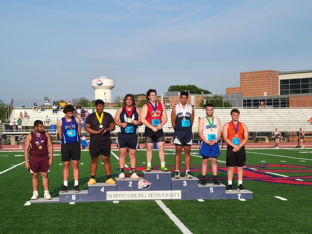 EP_Panthers's tweet photo. 🏃‍♀️🏃‍♂️ District 3 AAA Track &amp; Field Championship Update:

Amya Sopp, 6th place, discus &amp; PIAA qualifier!
Zeb Kalb, 6th place, javelin! https://t.co/aq6hzeG8ds
