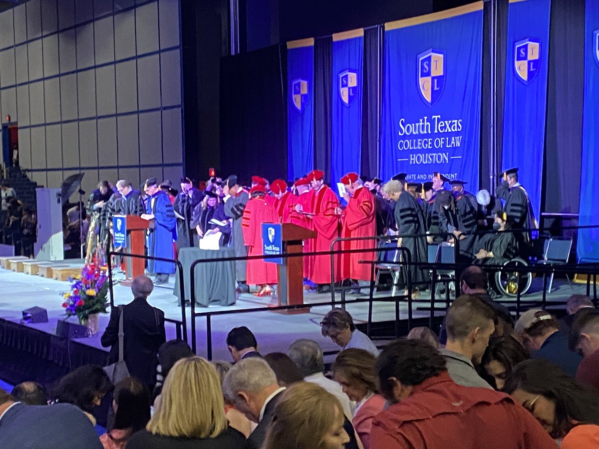 dramandasmith's tweet image. Excited to watch my sister receive her Doctor of Jurisprudence! #STCLGrad.  issuu.com/southtexascoll…