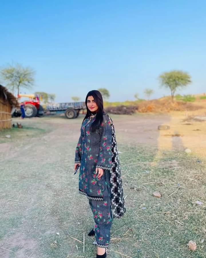 zoi_hashmi's tweet photo. وہ لوگ اکثر بدل جاتے  ہیں💔۔۔۔؟؟؟

جنہیں حد سے زیادہ وقت اور عزت دی جاۓ💔۔۔۔؟؟؟ https://t.co/FcL2dzafUP