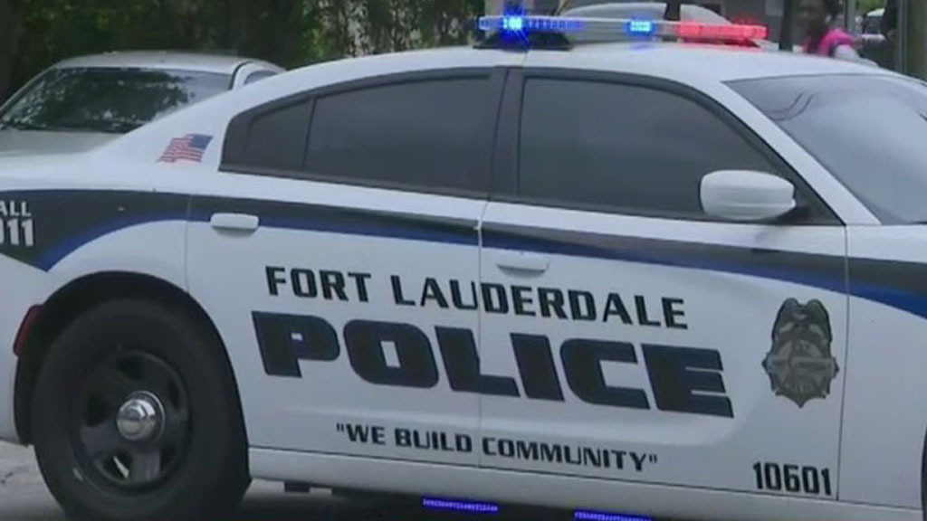 Woman Hospitalized In Fort Lauderdale Shooting dlvr.it/SQpMNJ