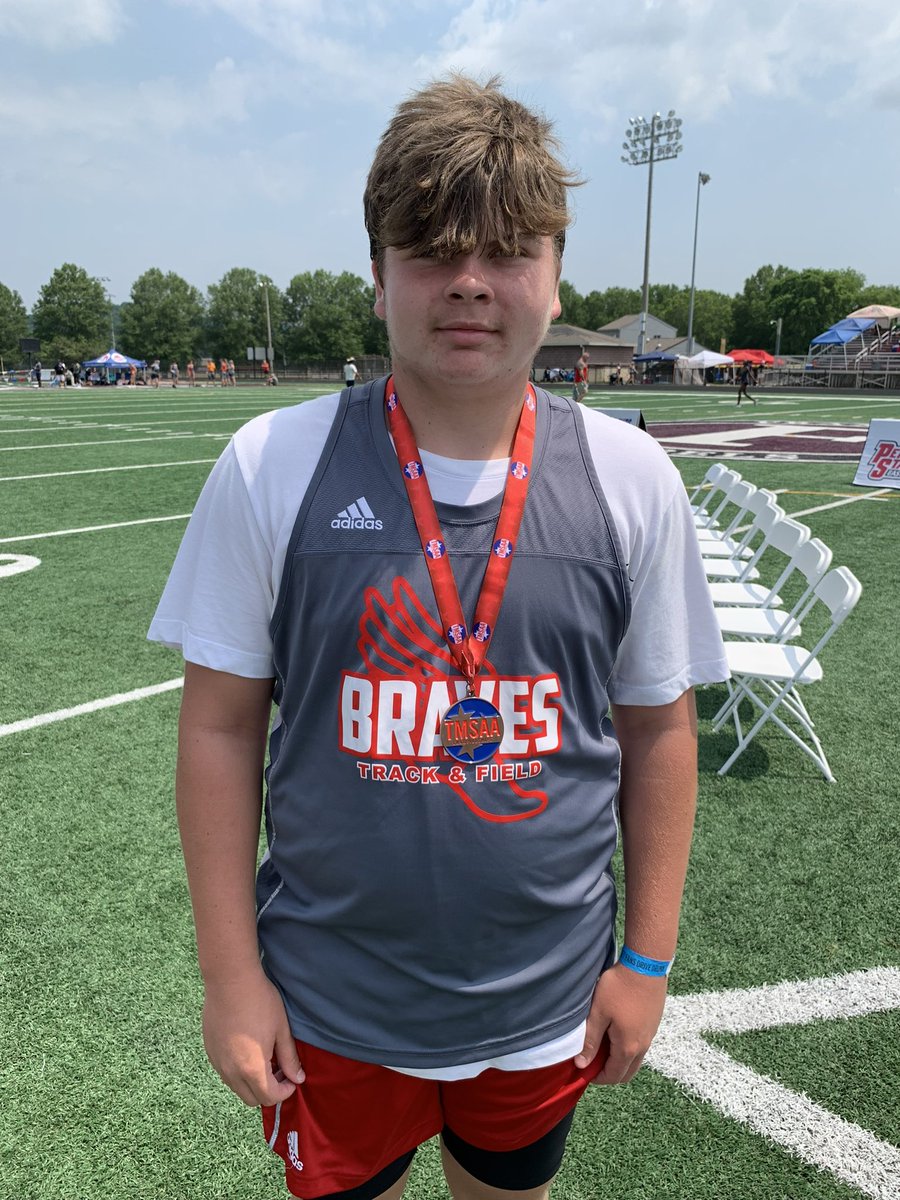 kile_sarah's tweet photo. 5th place in state Isaiah Pierce for shot put @PhillyWarriors @FLMSBraves https://t.co/kUJcenCotG