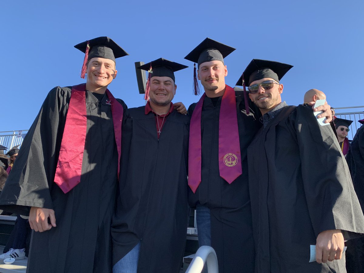 CMU Baseball Graduates 4 w/Undergrad and 1 with Masters. Let’s graduate and win a regional championship today! Loved having 3 of these guys in class, STUDENT-ATHLETES! #rumblemavs #comesaugraduation