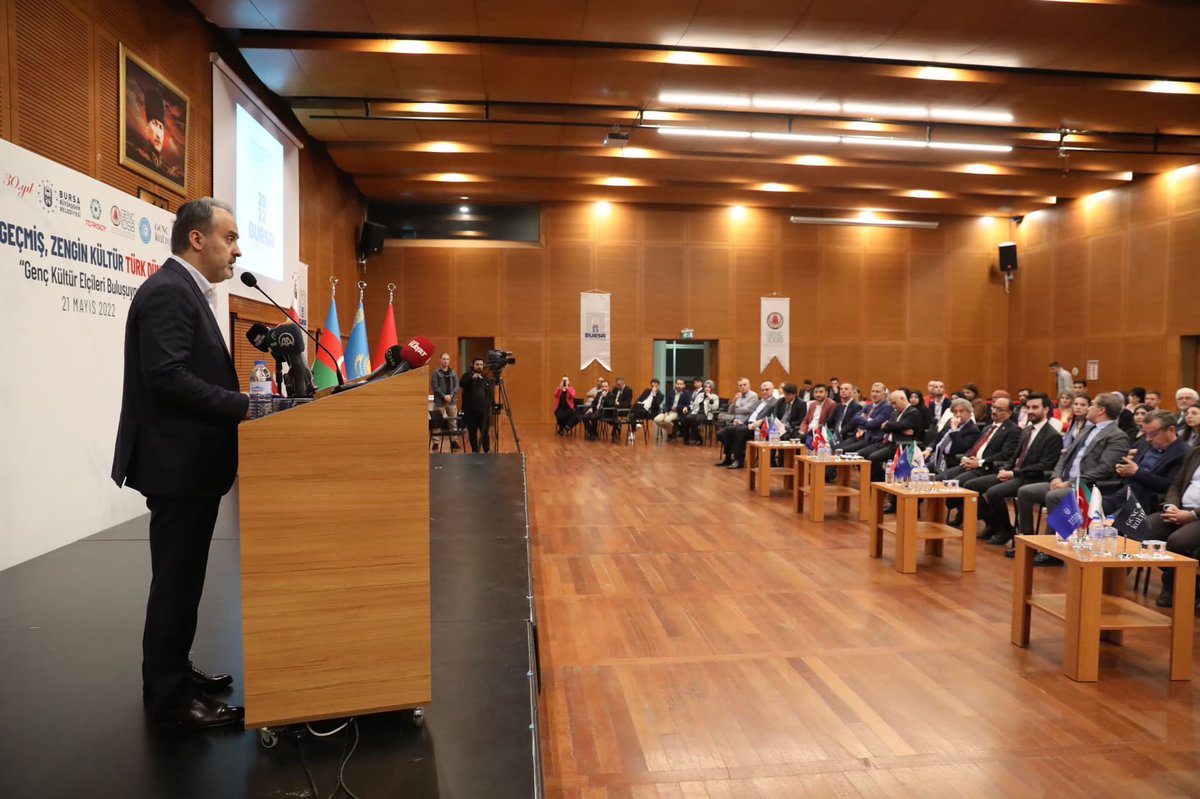 Alinur Aktaş