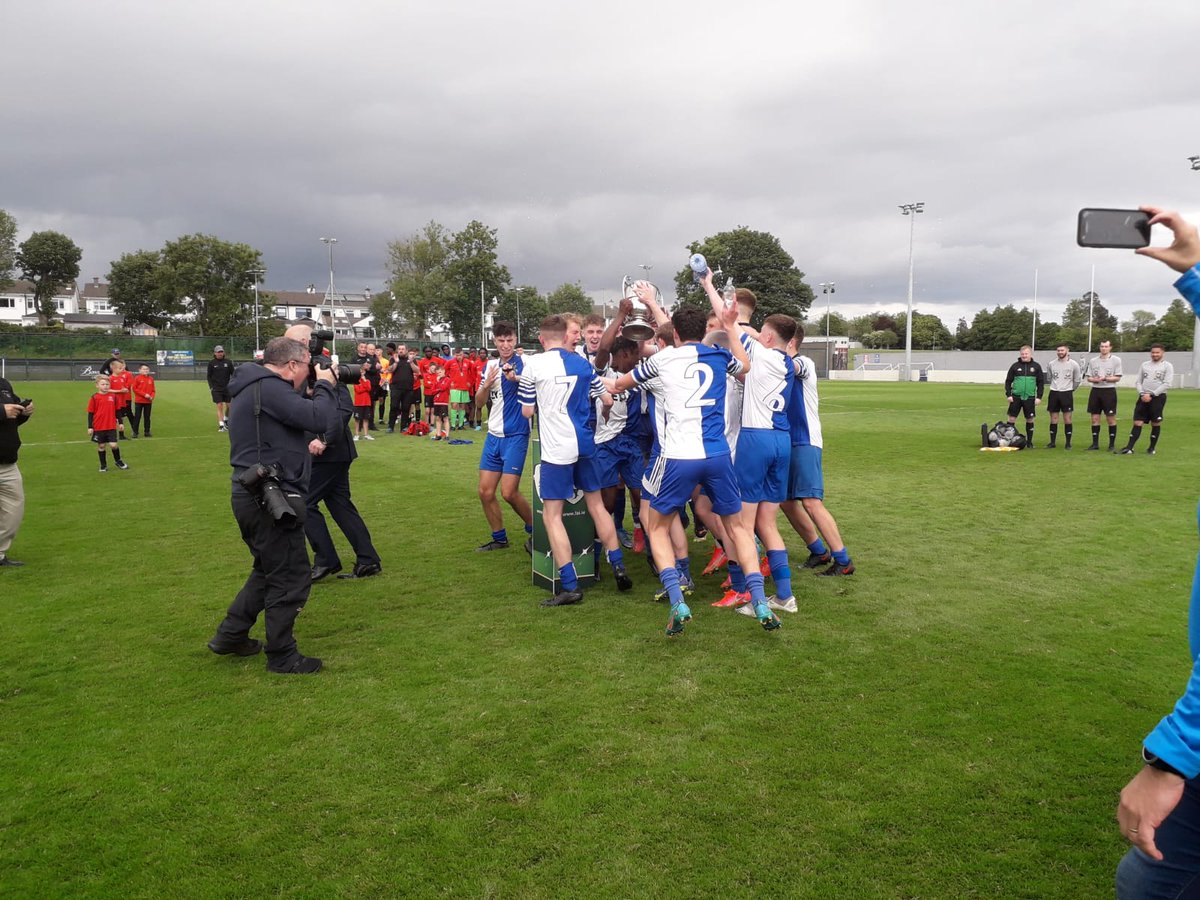 collegecors's tweet photo. What a day for the Corinthians Under 17 squad, crowned National Cup Champions after a brilliant team performance which saw Corinthians get the better of Corduff on a 3-1 scoreline. Incredible achievement for the players, coaches and their families https://t.co/h4VaAWtDn3