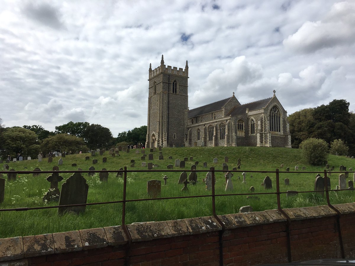 BlytheStringQ's tweet image. Such a beautiful setting for Hannah and Andrew’s #wedding today at St. Withburga’s Church #holkham