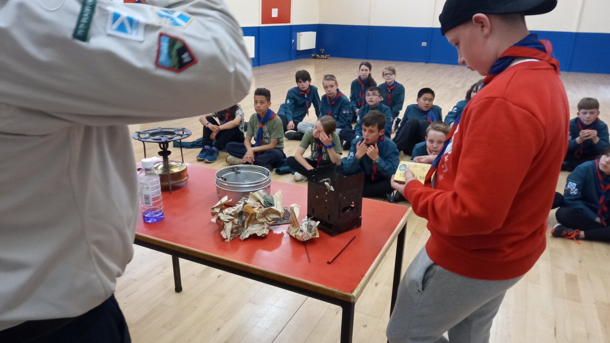 When your scout group is 100 years old you collect a few things over the years.

The last few weeks we have been looking at stoves and laterns

#Scouting #WeR75th #100YearsOfThe75th