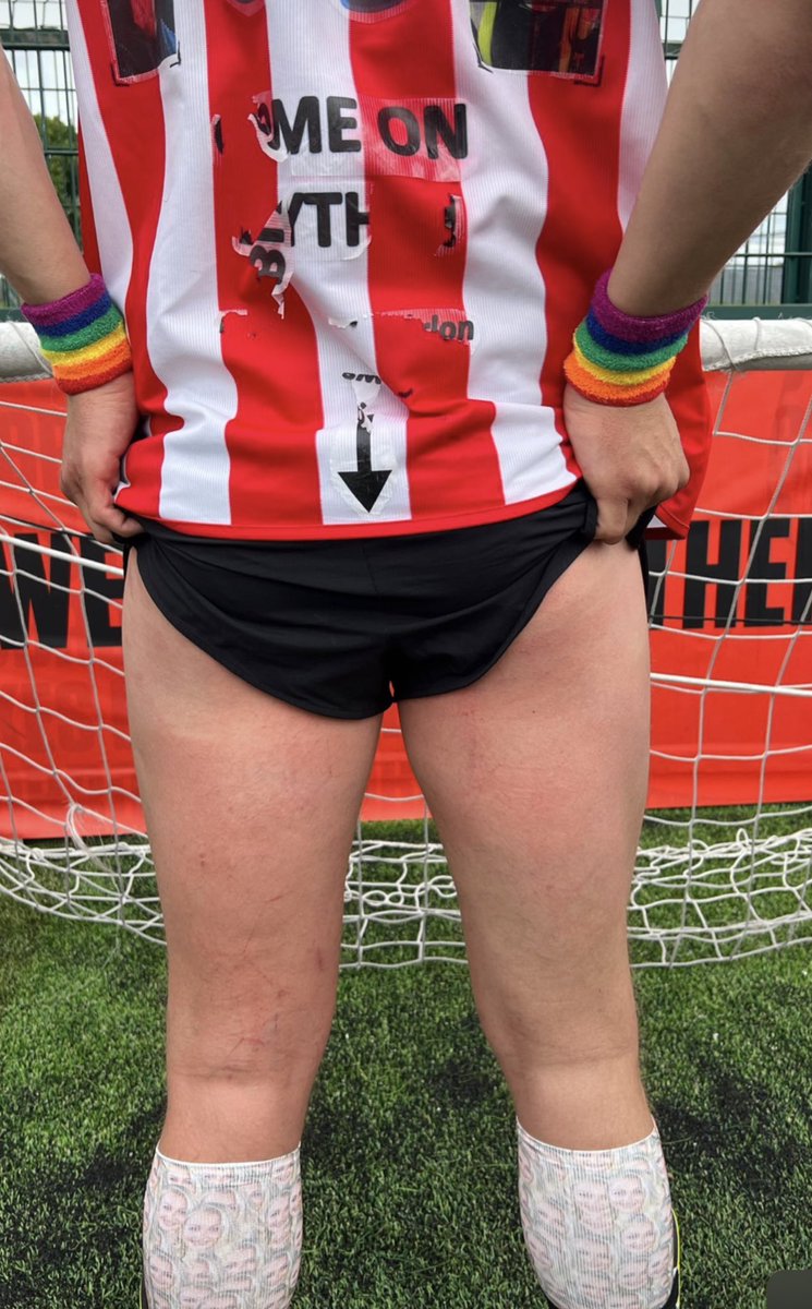 cheekyrugby's tweet photo. Footballer Nathan Buddle plays a game of “red arse” with @brad_mcclell 😜🍑⚽️🔥 Who else thinks we need to see the how many marks were made under the shorts? 😆🍑🔥 #cheeky https://t.co/RvU96V6Emp