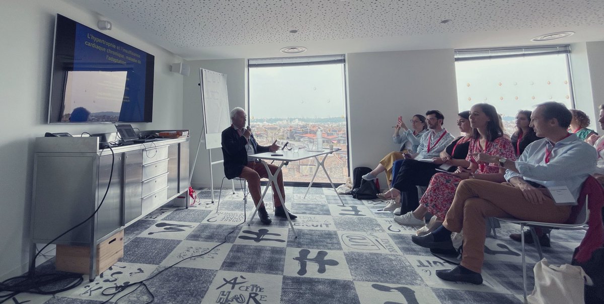 CCF_cardio's tweet photo. Debut du WE @CCF_cardio @RA_GRRC 5e édition de ce WE CCF-GRRC, accueilli à Bordeaux pour un échange scientifique intense entre jeunes chercheurs et jeunes cardiologues. #CardioTwitter #Translationnel https://t.co/R0RNl6R5Nl