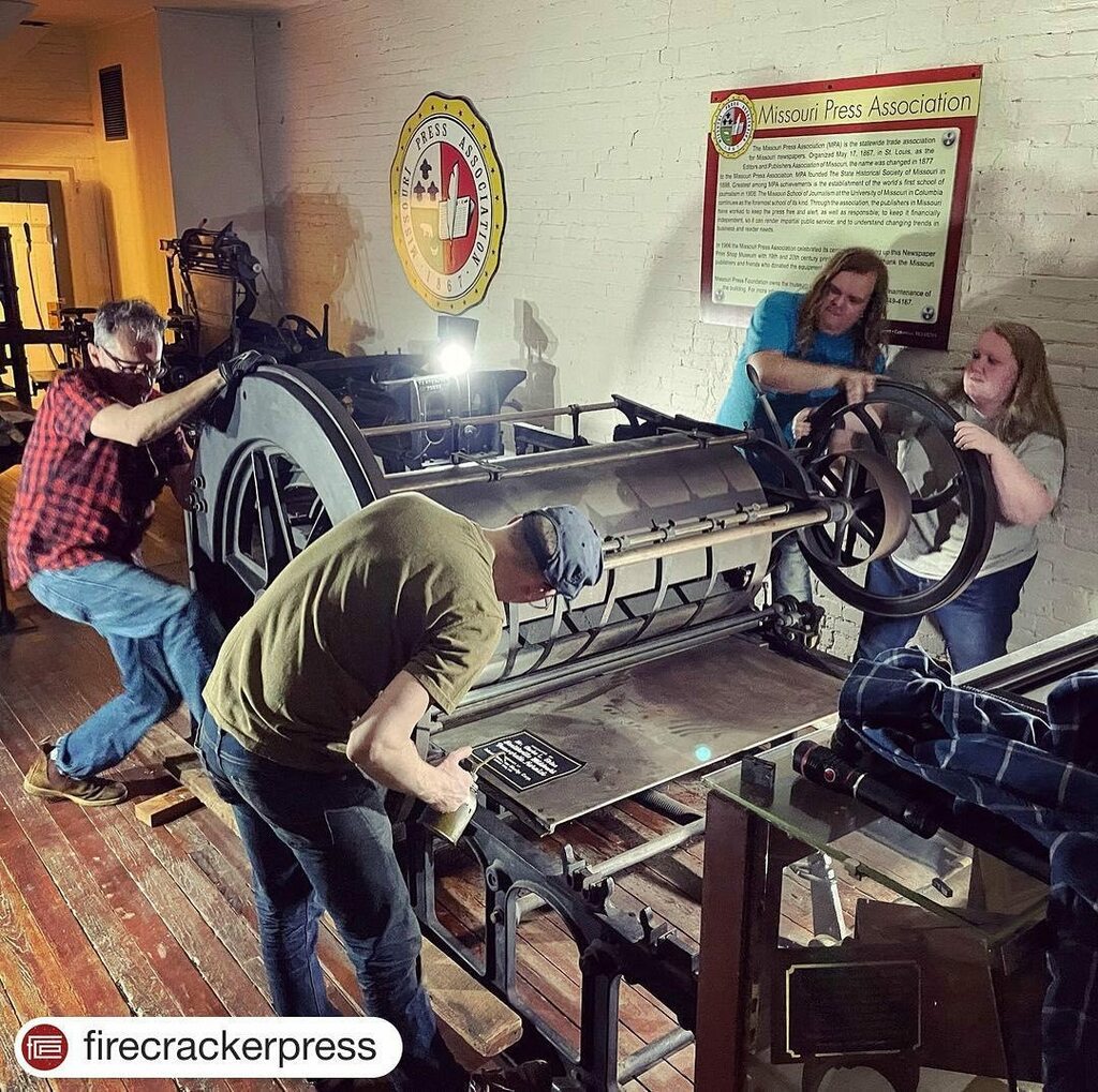 SkylabLtrpress's tweet photo. One of the best things about letterpress is sharing hair-raising experiences with new and old friends. 

@firecrackerpress:
・・・
Pleased to be hanging w/these dudes for the weekend. We’re in Arrow Rock, MO cleaning and restoring the town’s fantastic c… https://t.co/474FBmGGbA https://t.co/IvRcrKoZ6s