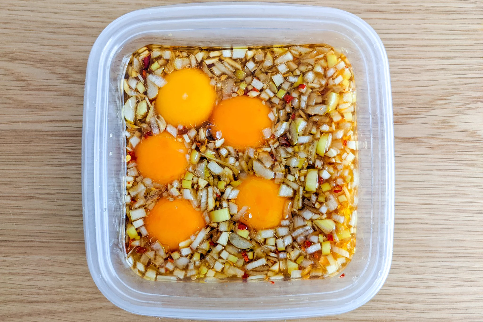 驚くほど美味しくて絶対に大満足するレシピ。究極に美味しい韓国風卵黄漬けご飯