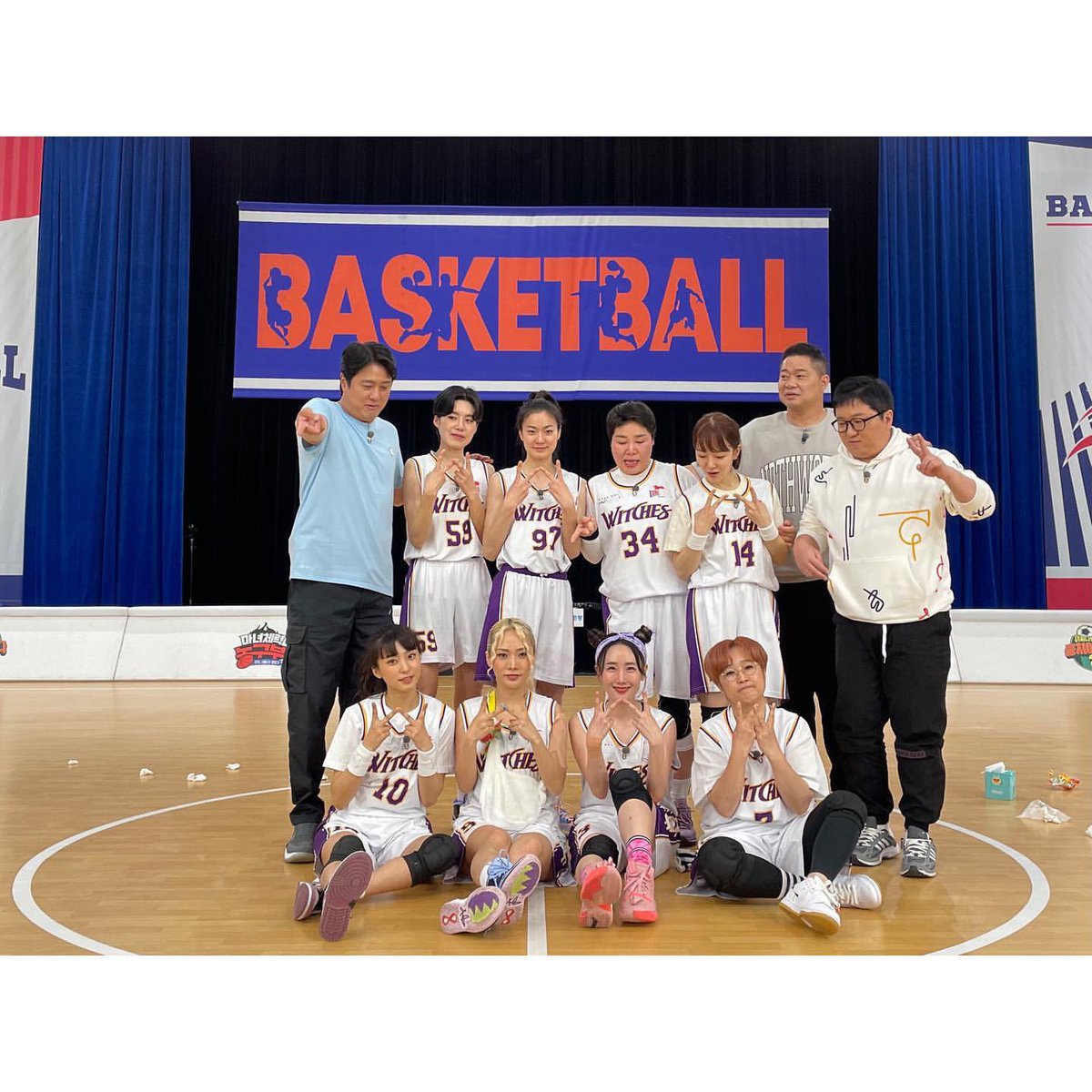 Achacha_85's tweet photo. 옥자연님 인스타 위치스!🧙‍♀️🏀

#장도연 https://t.co/nJzDVAGZan