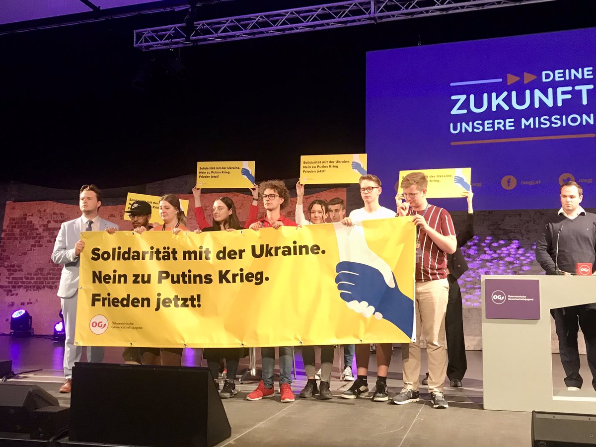 Solidarität mit der Ukraine. Die Gewerkschaftsjugend spricht sich geschlossen gegen Putins Krieg aus. Frieden jetzt! #BJK22