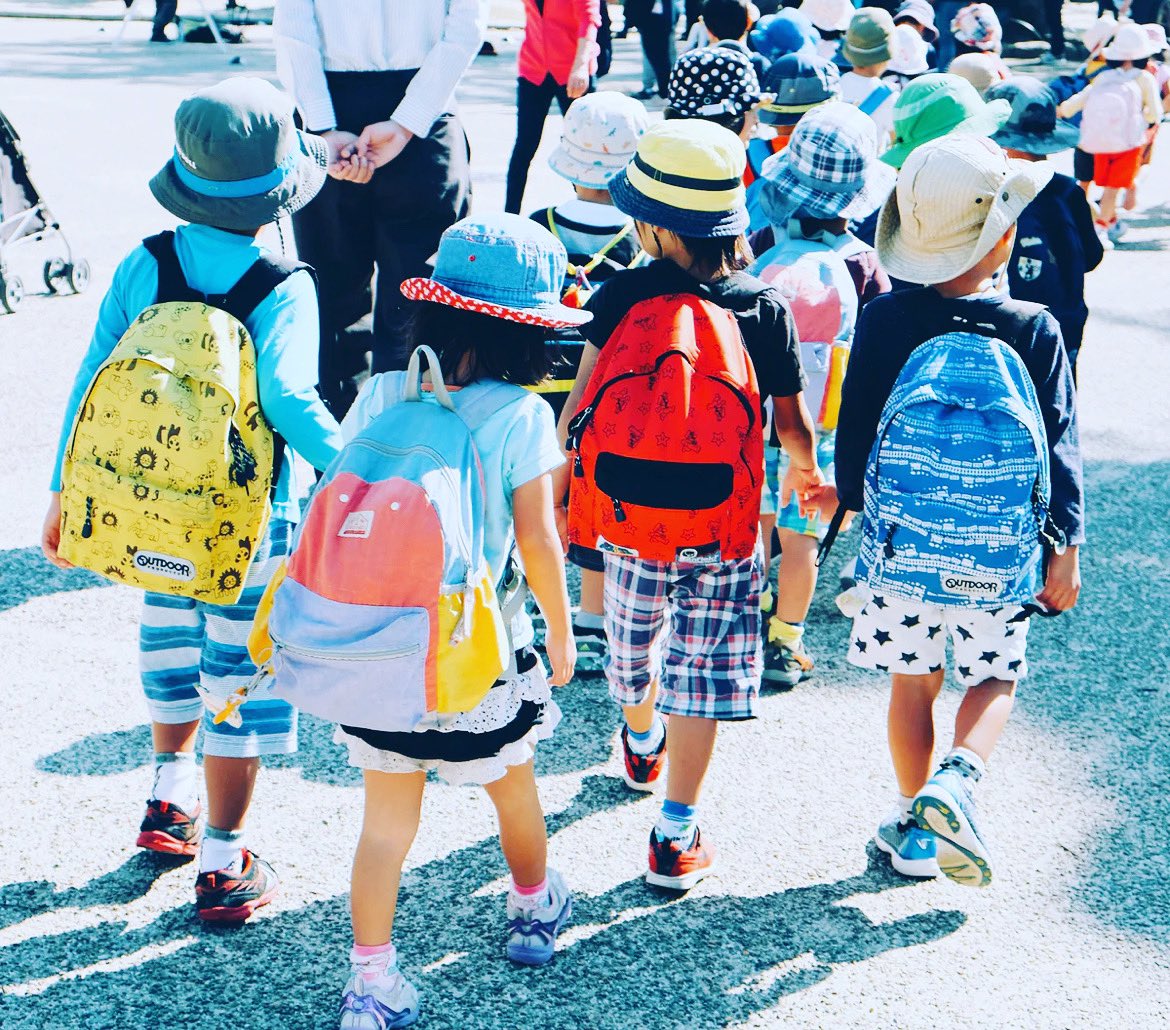 AnneHypnosis's tweet image. Which one of these sweet souls has trichotillomania? #trichawareness #bfrbrecovery #backpacker #hypnotherapist #hypnosis #selfhelp #sweetsoul #habitreversal #support #care #hairpullinghelp #trichotillomaniacoach