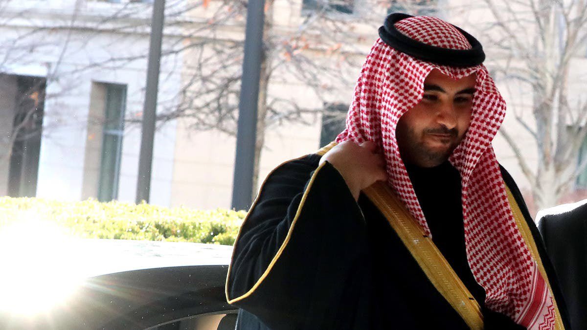 NewsNow4world1's tweet photo. وزير الخارجية الأمريكي أنتوني بلينكن: بحثت مع نائب وزير الدفاع السعودي الأمير خالد بن سلمان مواجهة تهديدات إيران. https://t.co/RveNI2Rwlz